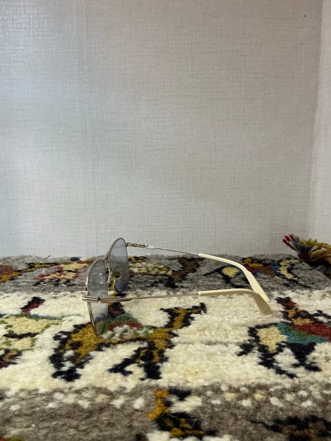 젠틀몬스터 개레전드 유튜브 각 안경 상품이미지2