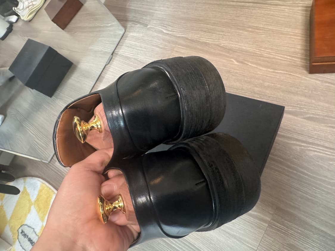 마르셀 주콜로나 더비 41사이즈 팝니다. 상품이미지3