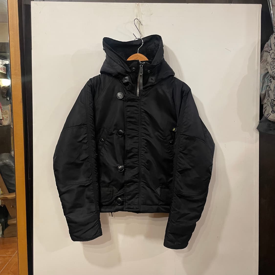 알파인더스트리 리메이크 크롭봄버s 상품이미지1