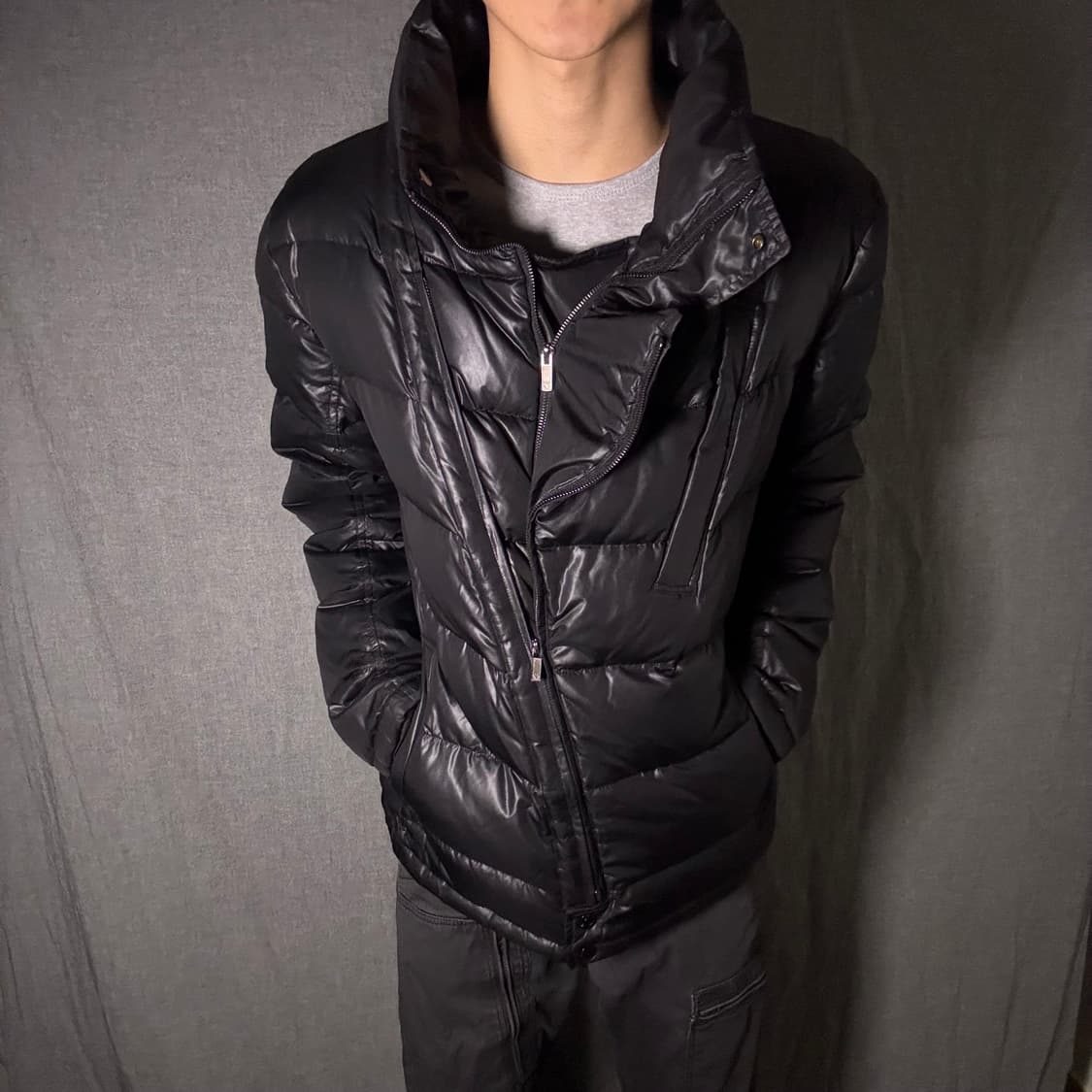 엠포리오 아르마니 구스다운 사선 투웨이 패딩 상품이미지1