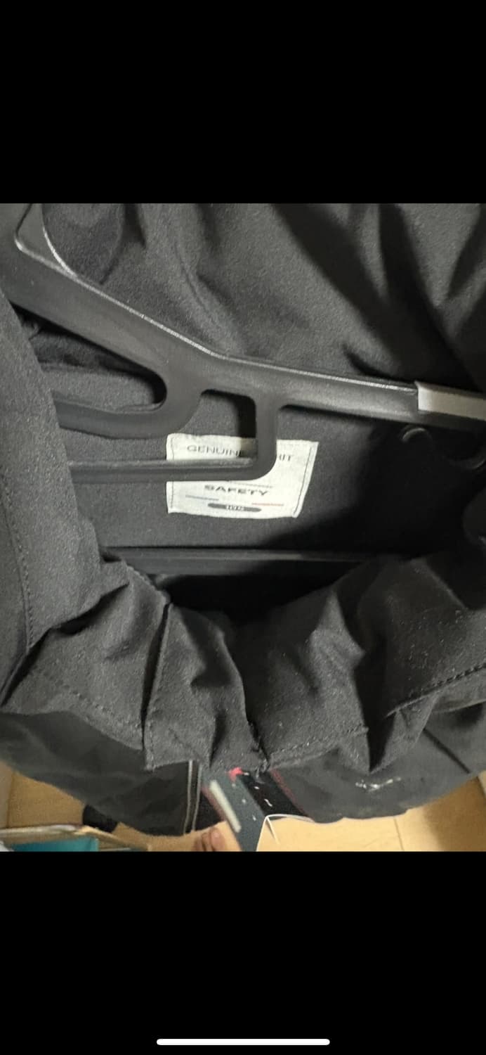 밀레 남성 발열 패딩 조끼 상품이미지3