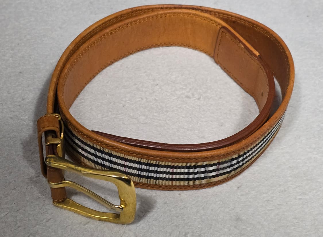 Burberry 버버리 노바체크 여성 가죽 금장 벨트 상품이미지2