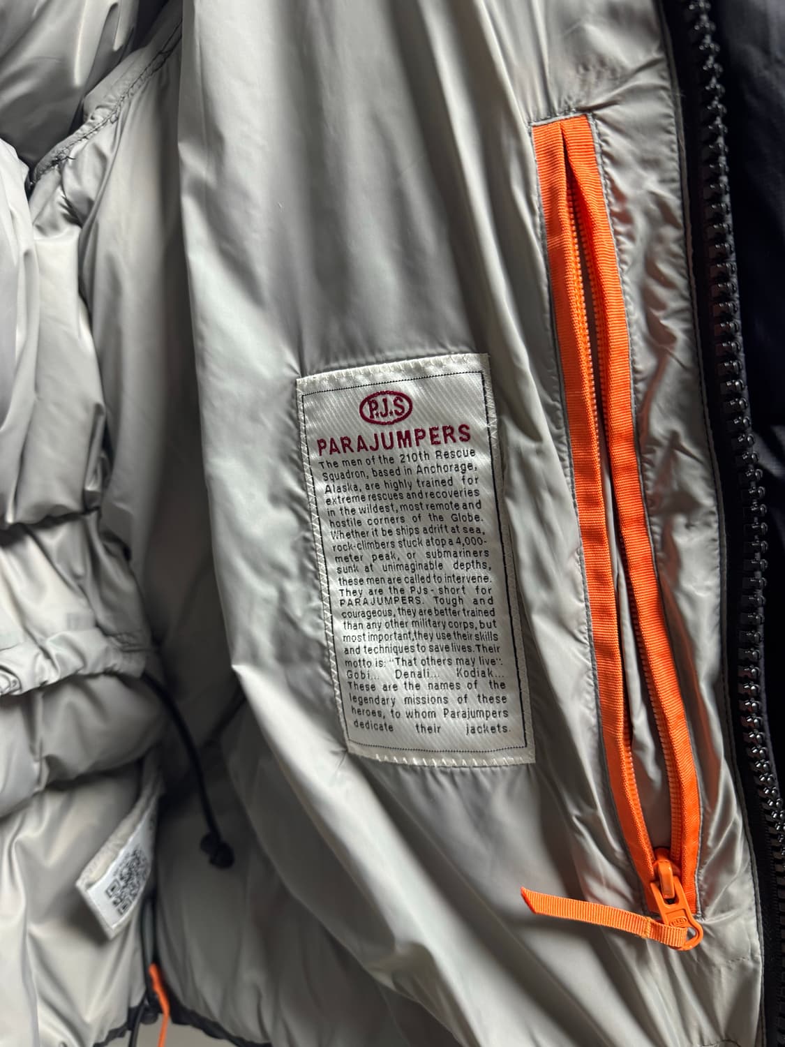 파라점퍼스 클라우드 다운 자켓 XL 상품이미지8