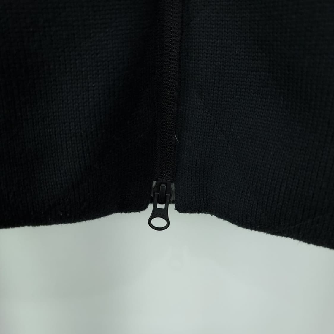 [아디다스] 빅로고 자수 집업 베스트 조끼 블랙 M19157 상품이미지8