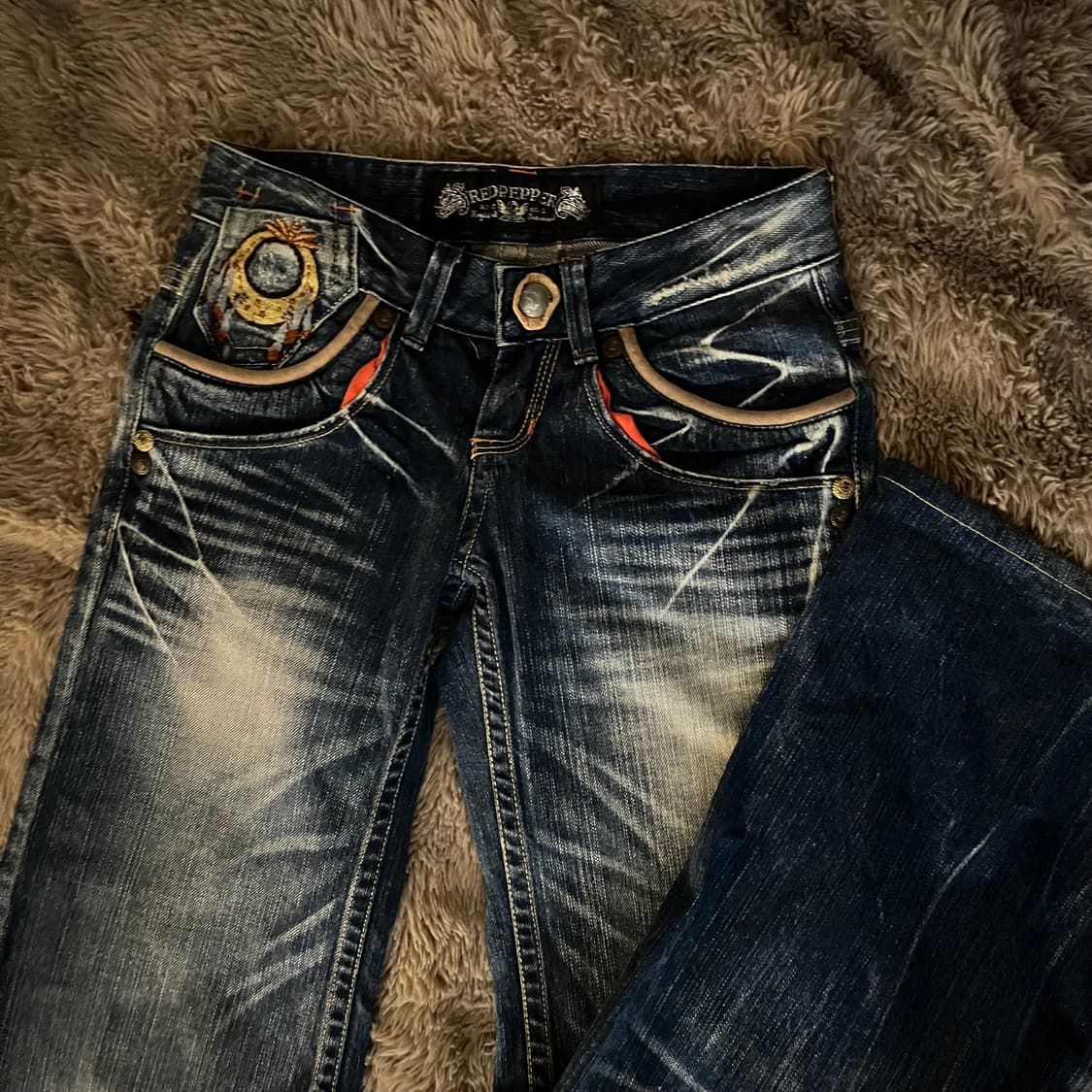 red pepper 레드페퍼 로우라이즈 부츠컷 데님 팬츠 상품이미지1