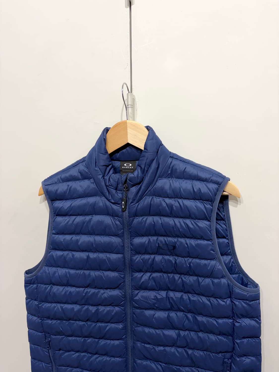 오클리 경량 패딩 조끼 상품이미지2