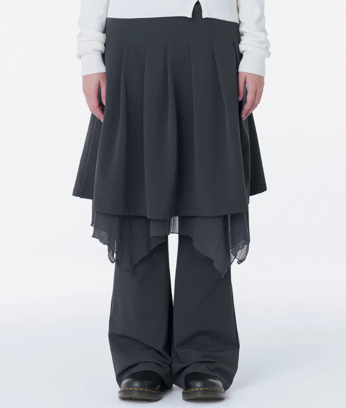 미세키서울 Layered skirt pants set CHARCOAL 상품이미지1