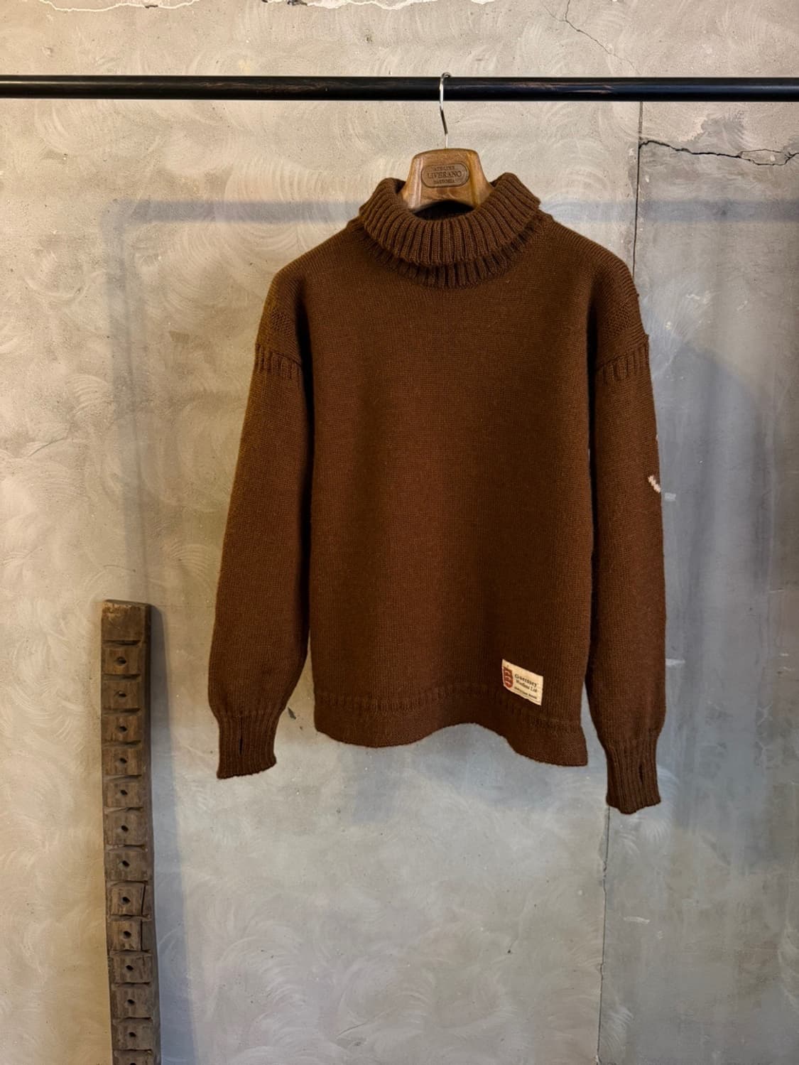 건지 울른스 터틀넥 니트 100 상품이미지1