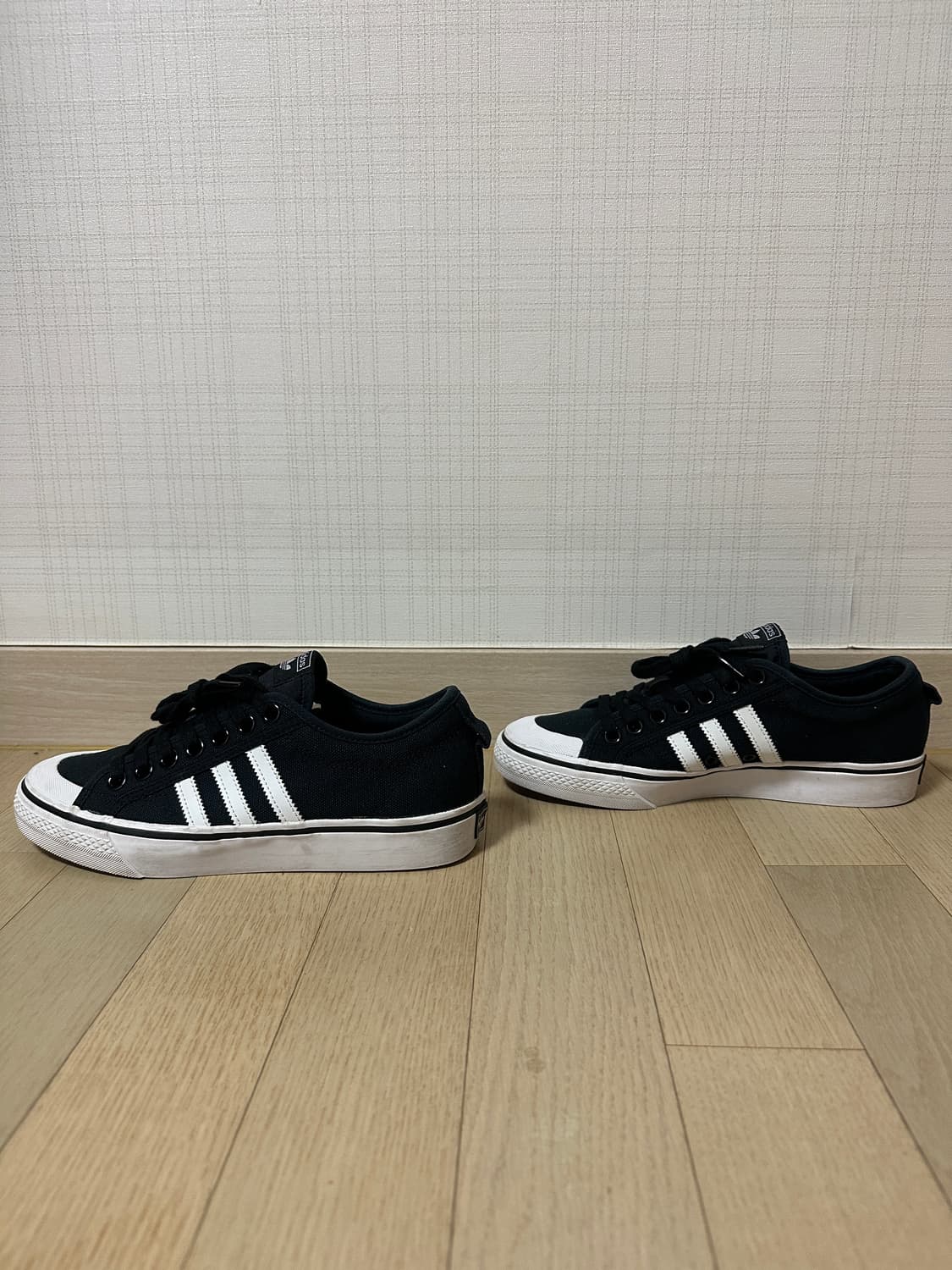 아디다스 니짜 코어 블랙 클라우드 화이트 250 상품이미지3