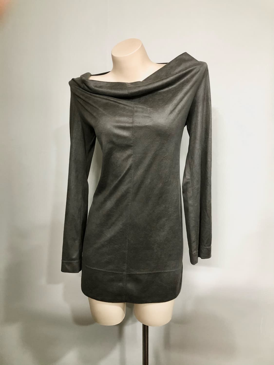 velour ash khaki drop one piece 상품이미지2