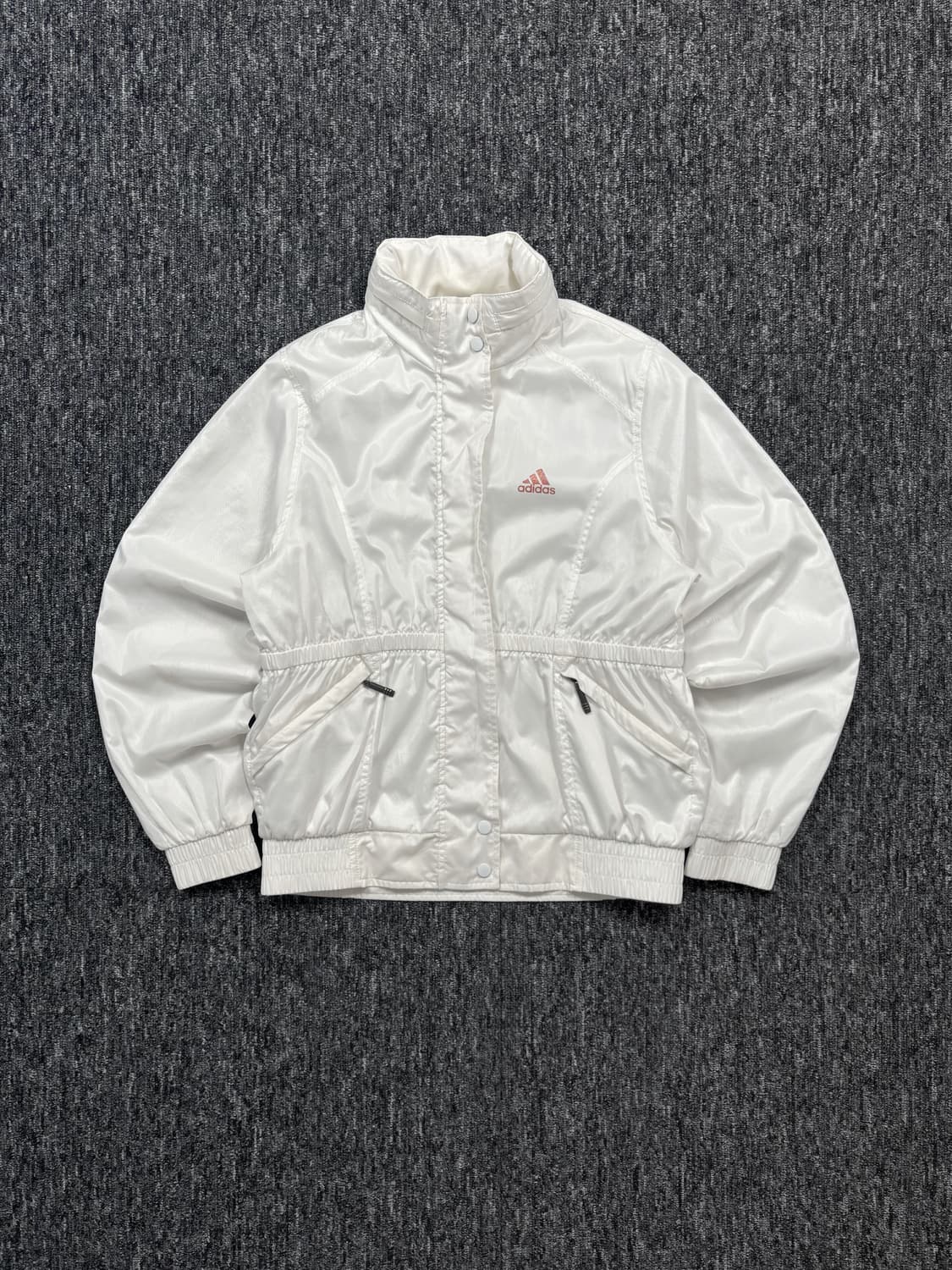 아디다스 화이트 바람막이 상품이미지4