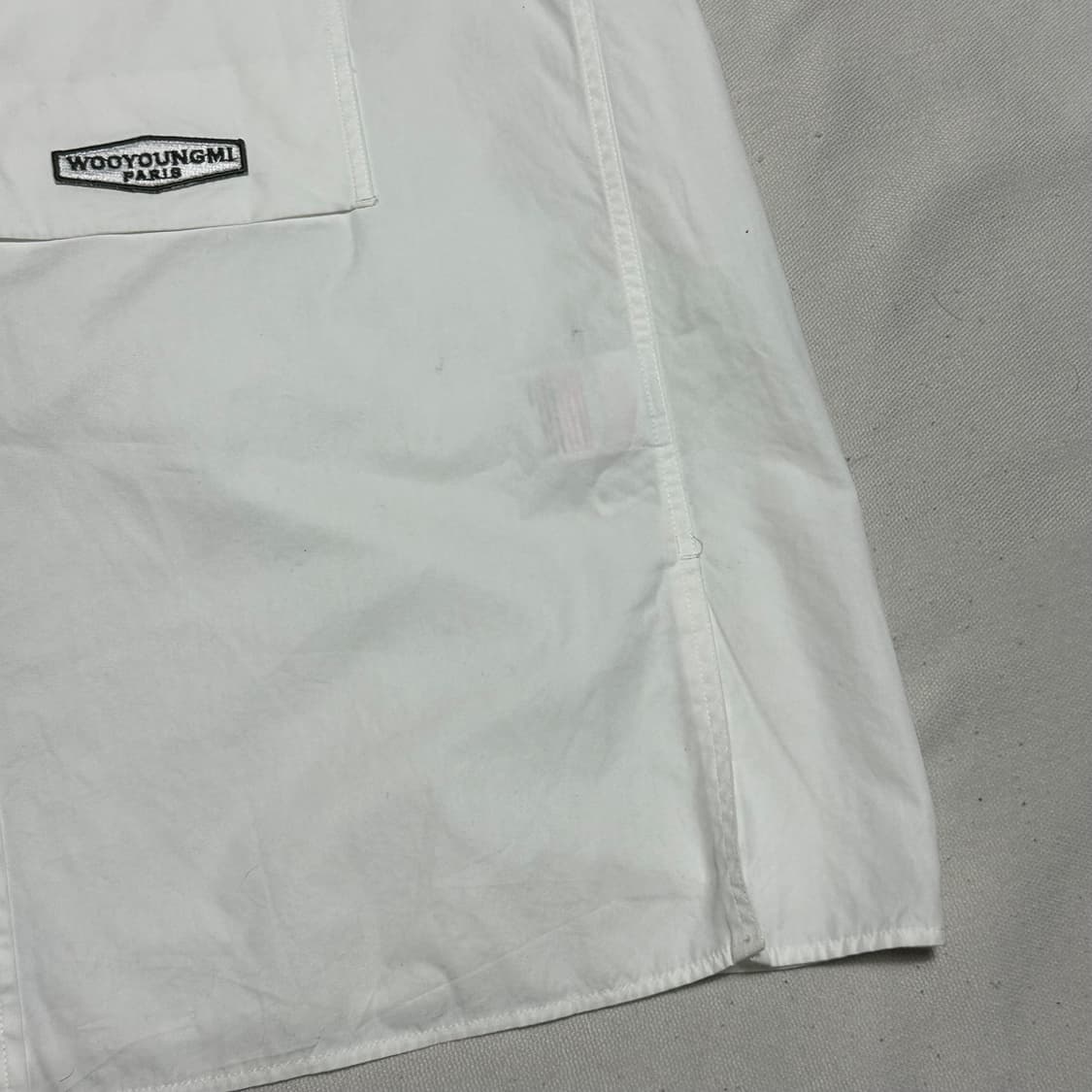 우영미 화이트 코튼 반팔 셔츠 상품이미지6