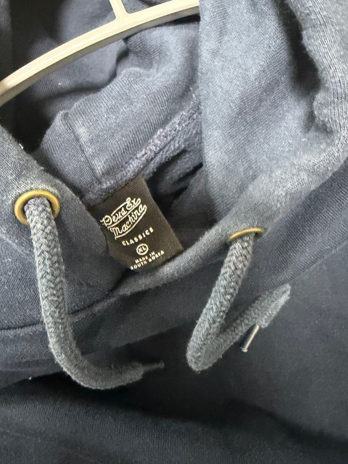 데우스 후드티 상품이미지3