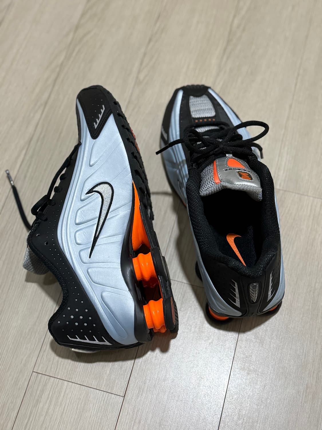 나이키 샥스 R4 블루 255 상품이미지4