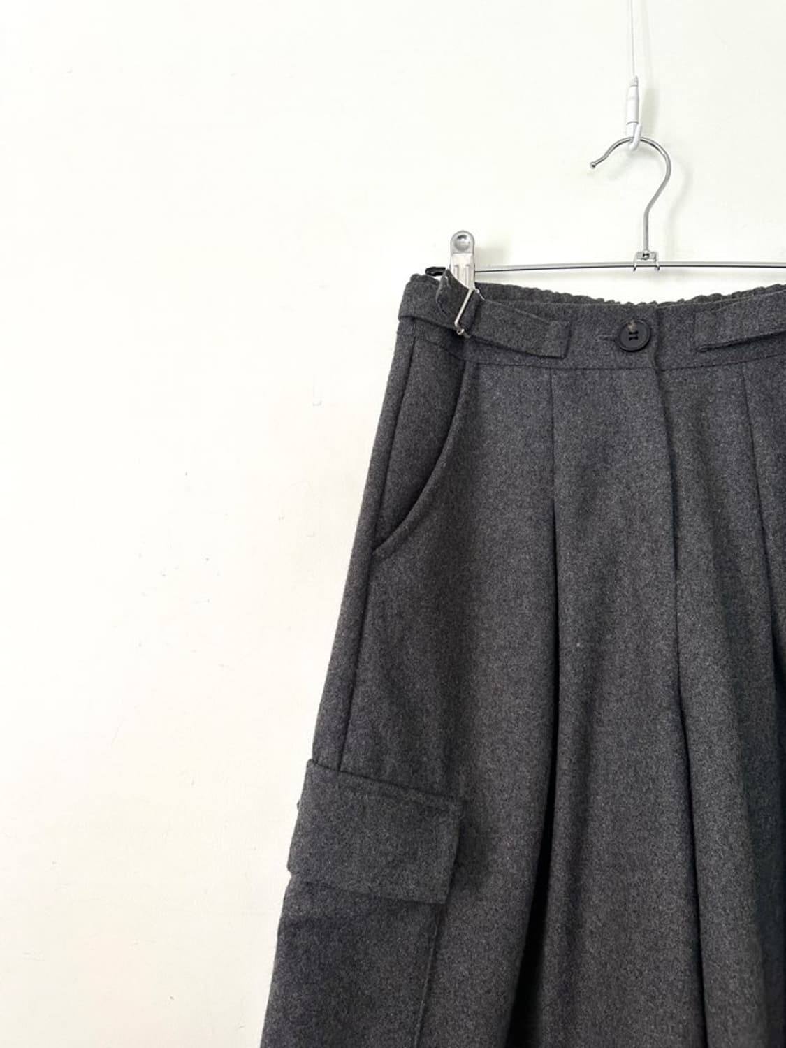 Belt point moving warm pants / grey 상품이미지3