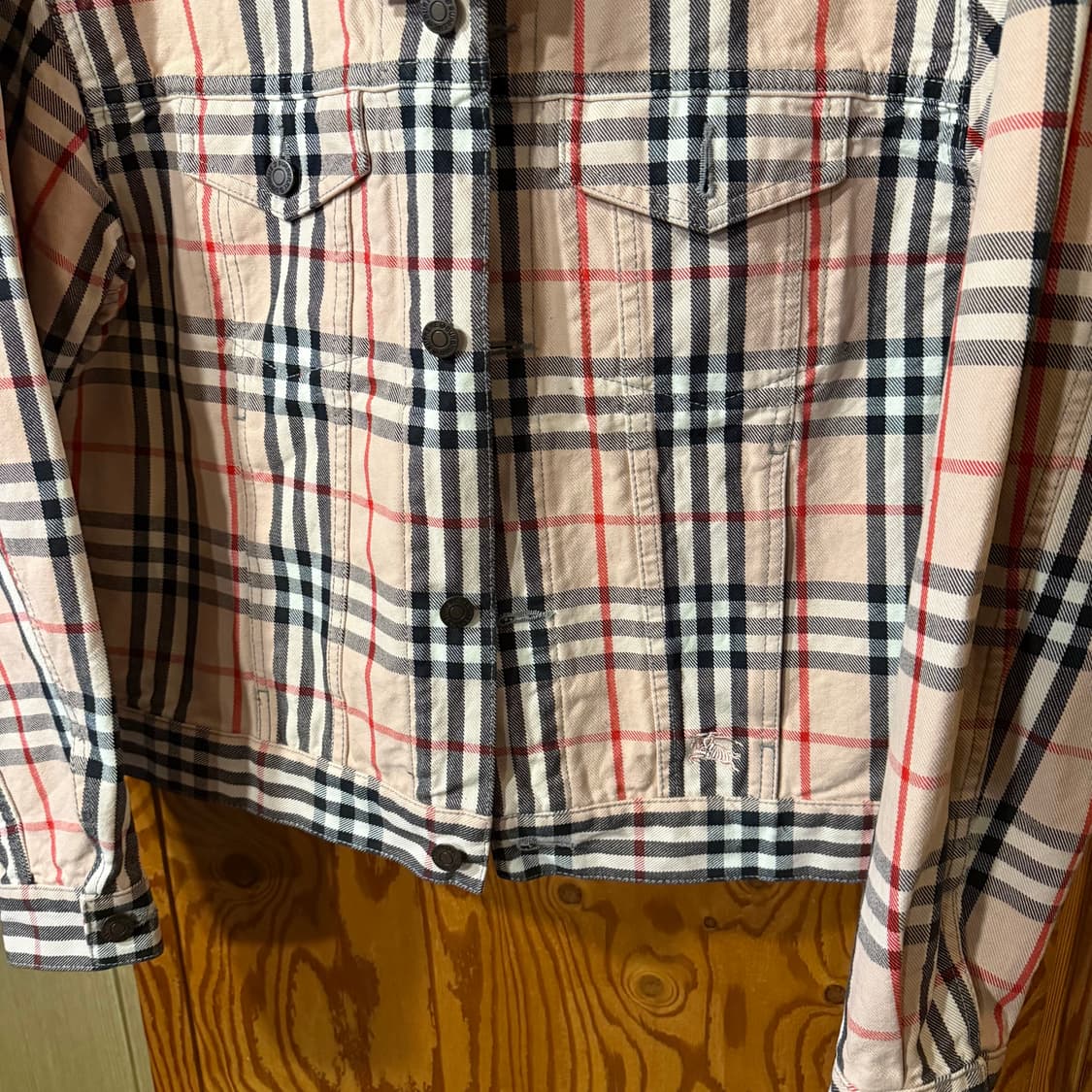 버버리 x 슈프림 콜라보(슈버리) 트러커 자켓 판매 합니다. 상품이미지4