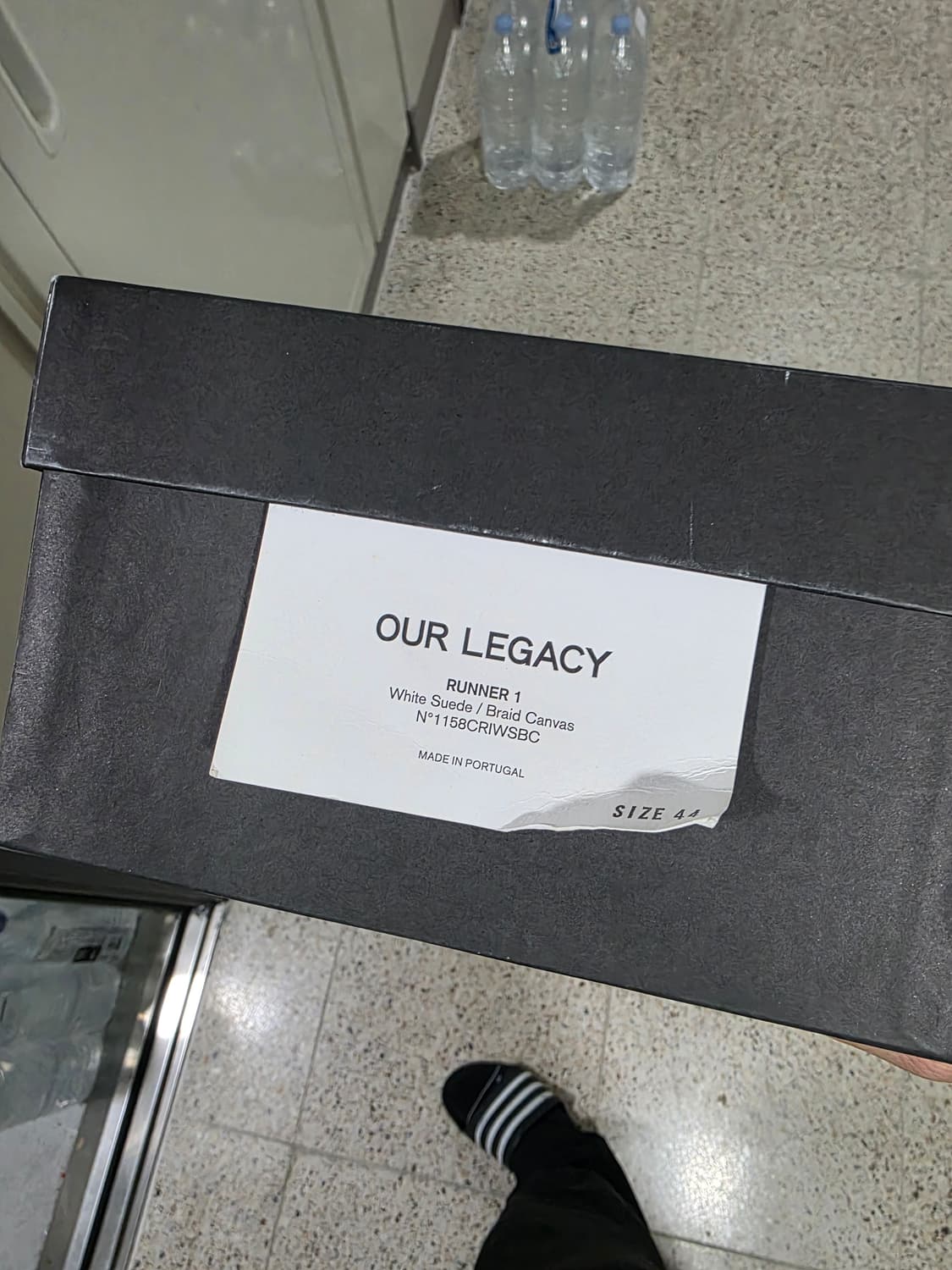 아워레가시 290사이즈 eu44 클래식 투 스트랩 스니커즈팝니다 상품이미지5