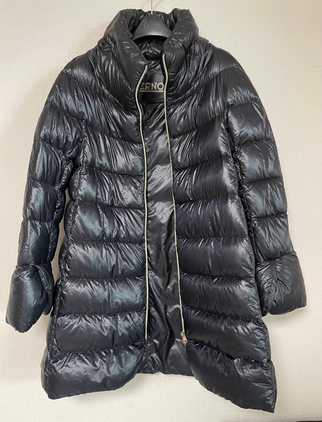 에르노 여성 패딩 블랙 40사이즈 정품 상품이미지1