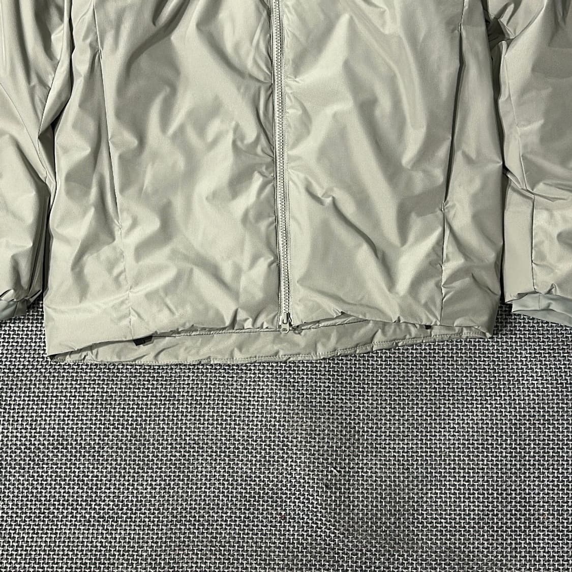 (새상품) 스톤소프트 경량 후드 패딩 점퍼 상품이미지5