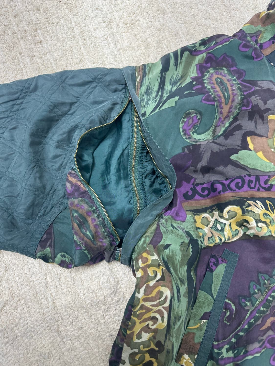 •90s Vintage 베르사체 진스 쿠튀르 자켓 – 메두사 로고 상품이미지3