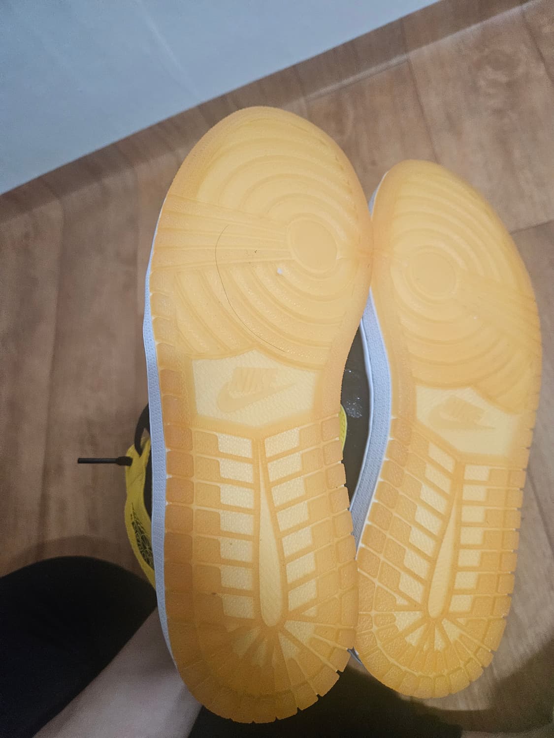 나이키 조던 1 레트로 미드 뉴 러브 2017 새상품 260 상품이미지6