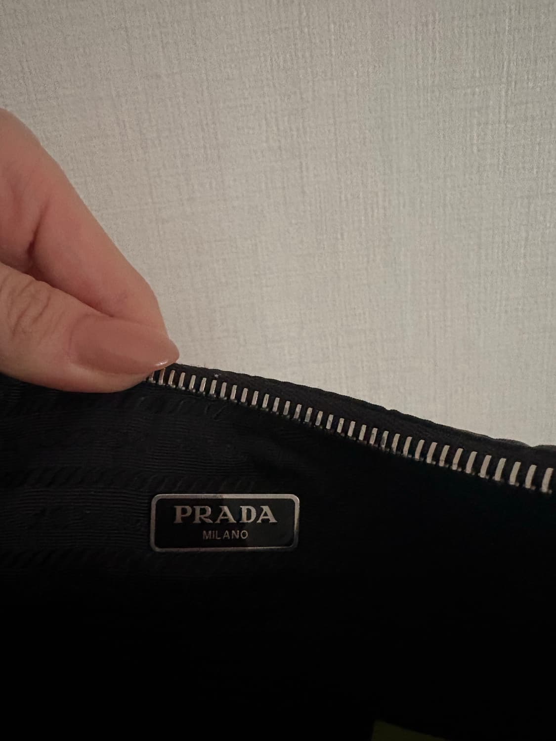 프라다 호보백 상품이미지2