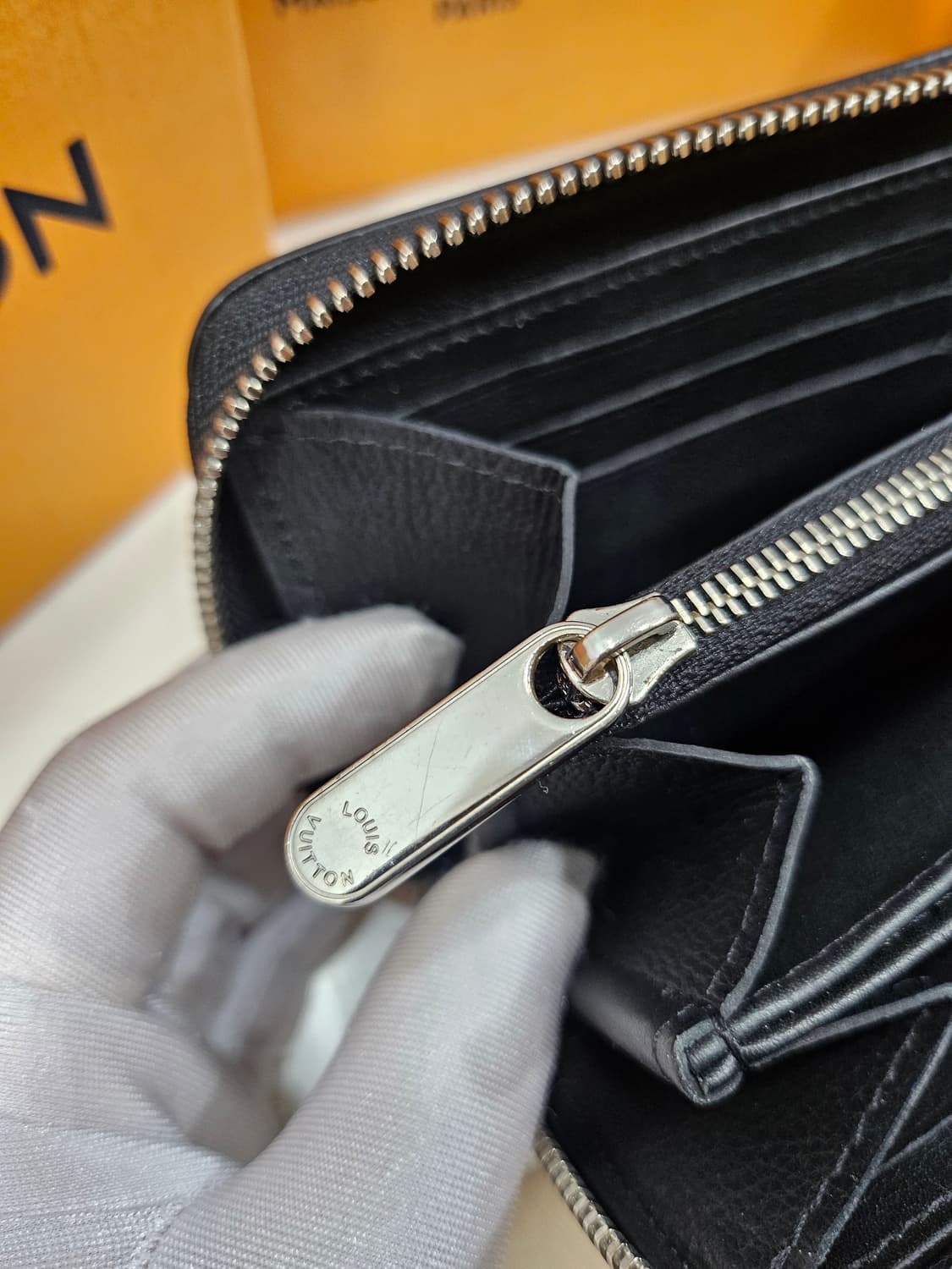 [풀구성] 루이비통 마히나 지피 월릿 장지갑 상품이미지9