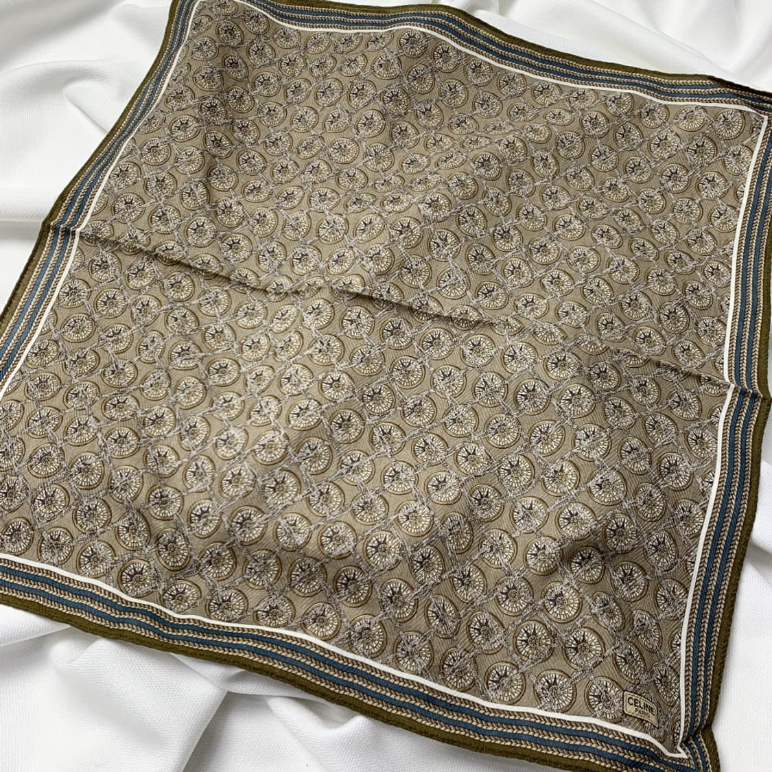 [정품] Celine 셀린느 패턴 빈티지 쁘띠스카프 손수건 상품이미지1