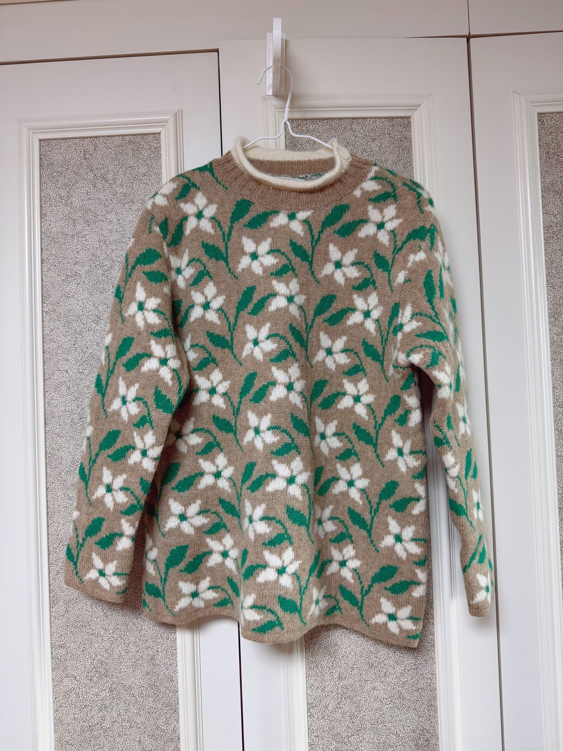 베네통 플라워패턴 니트 상품이미지1