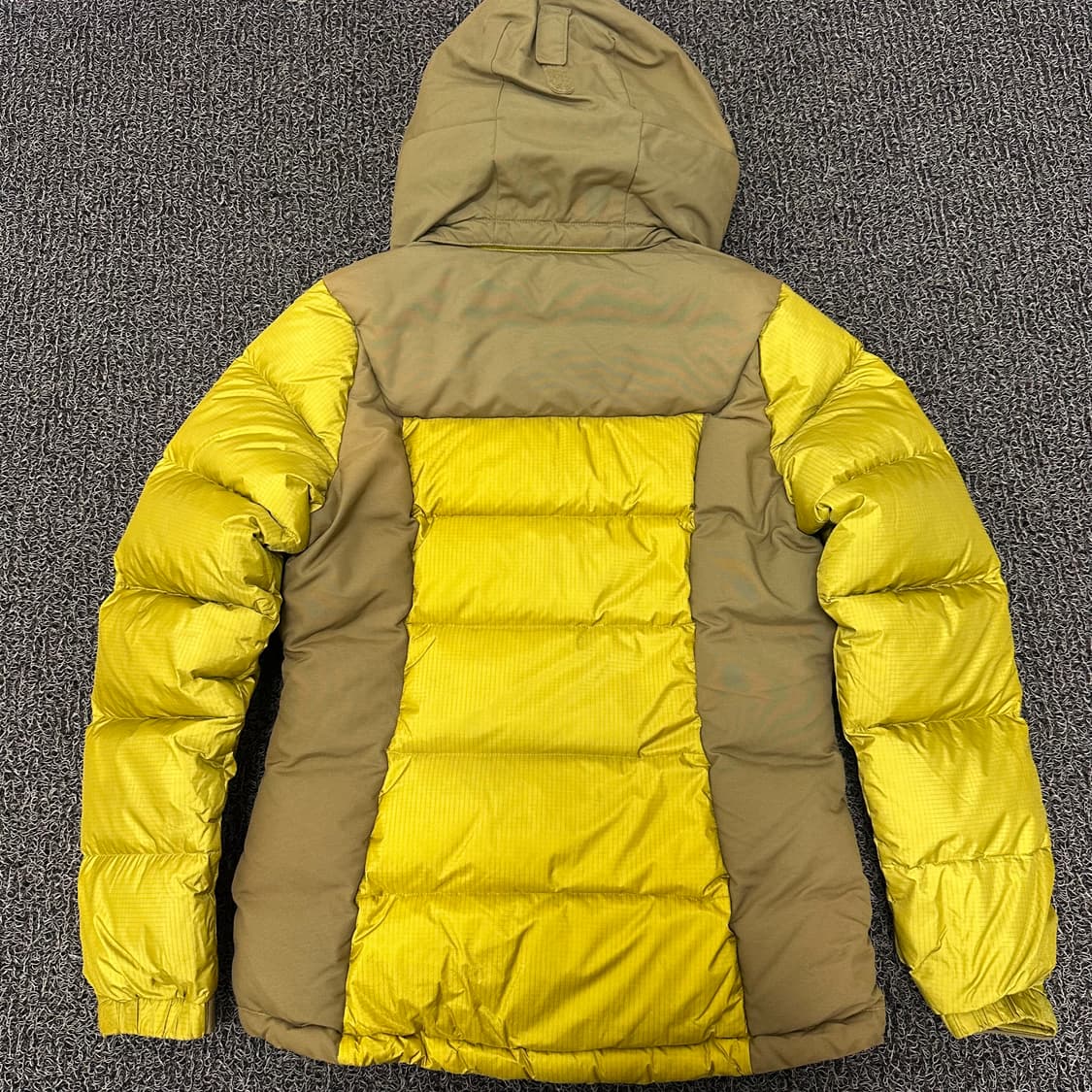 코오롱 스포츠 구스다운 여성 패딩 옐로우 90(S) 상품이미지4
