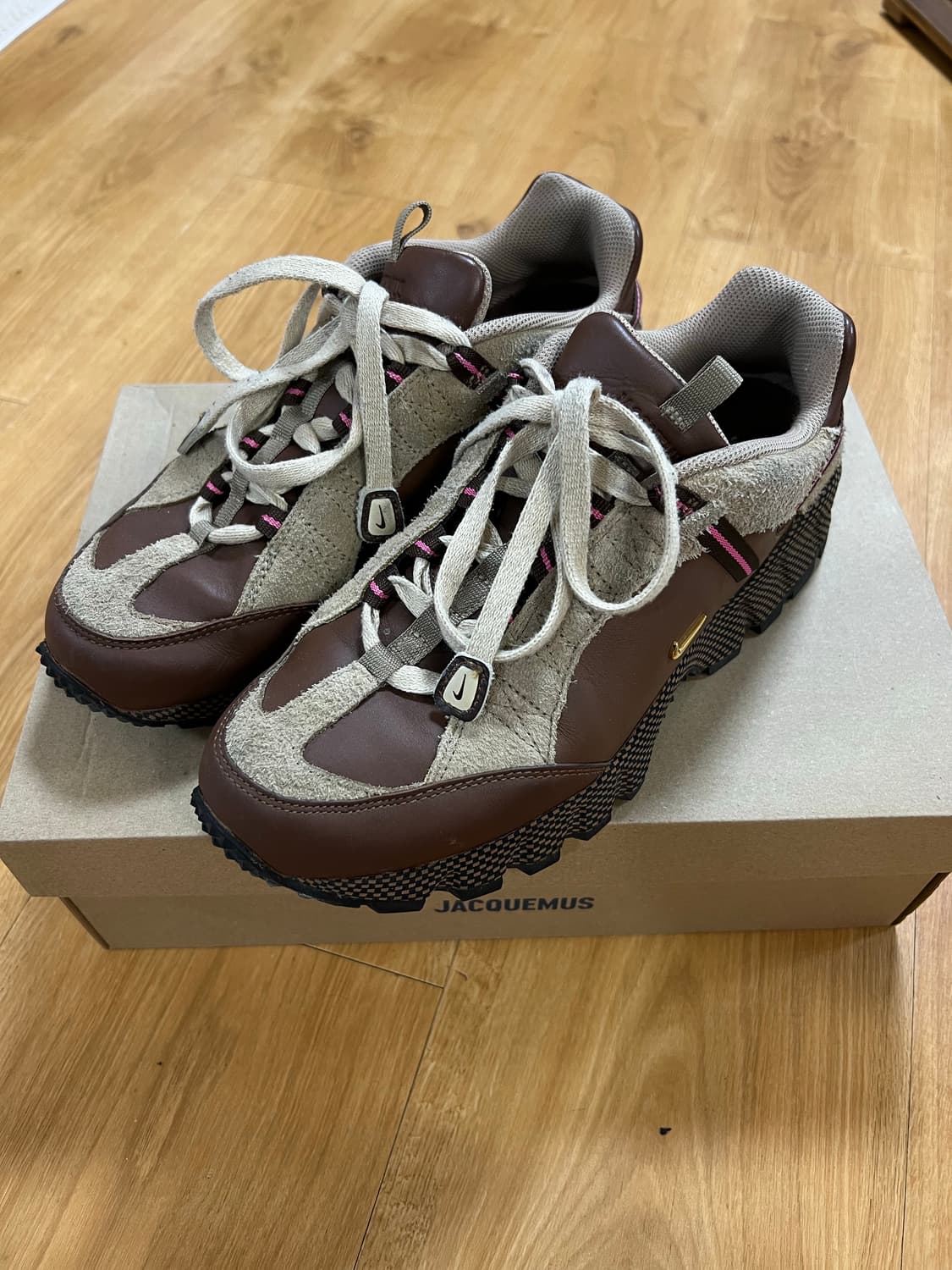 나이키 자크뮈스 휴마라 255 판매 상품이미지1