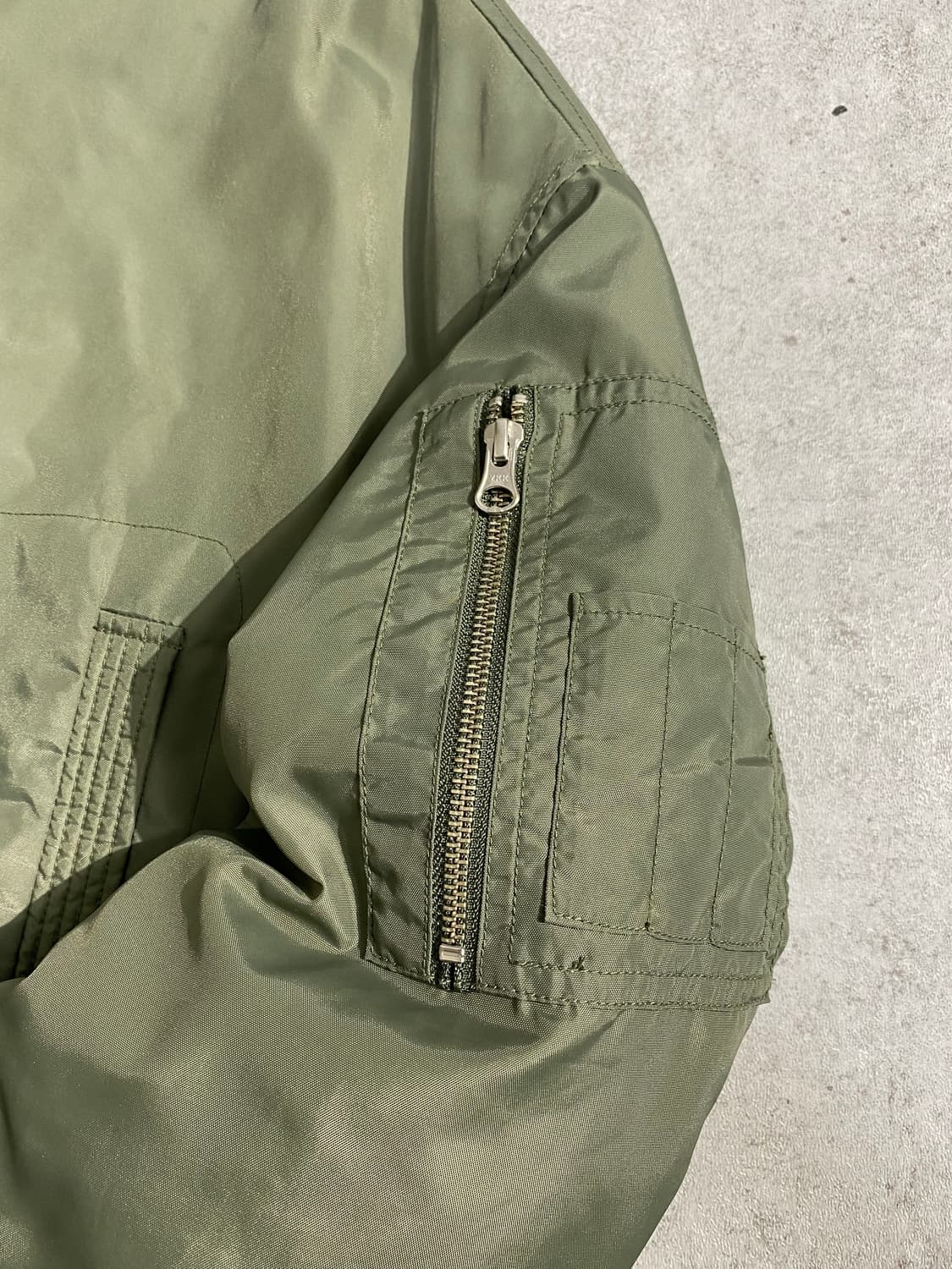 [L] The Knit Company 더니트컴퍼니 카키 MA-1 상품이미지4