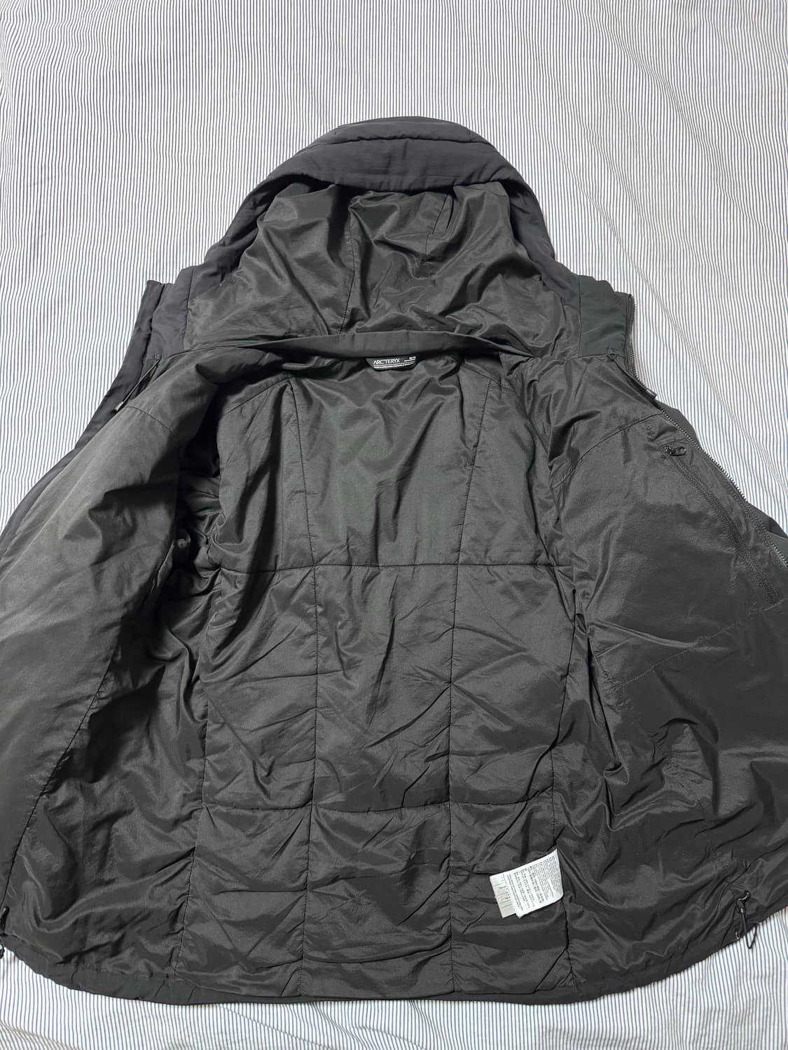 아크테릭스 아톰 AR 후디 블랙  상품이미지9