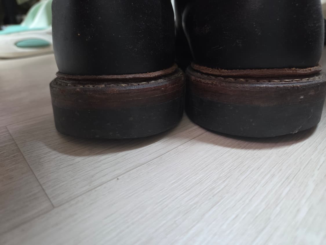 레드윙X나이젤카본 콜라보 처카부츠 팝니다  상품이미지4