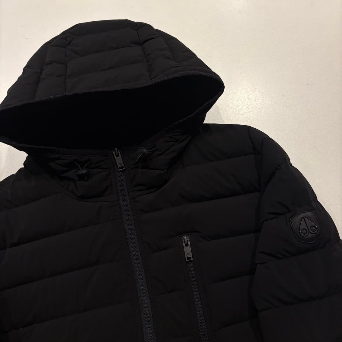 [M] 무스너클 14주년 릭클리프 블랙 패딩 오케이몰택 D69 상품이미지3