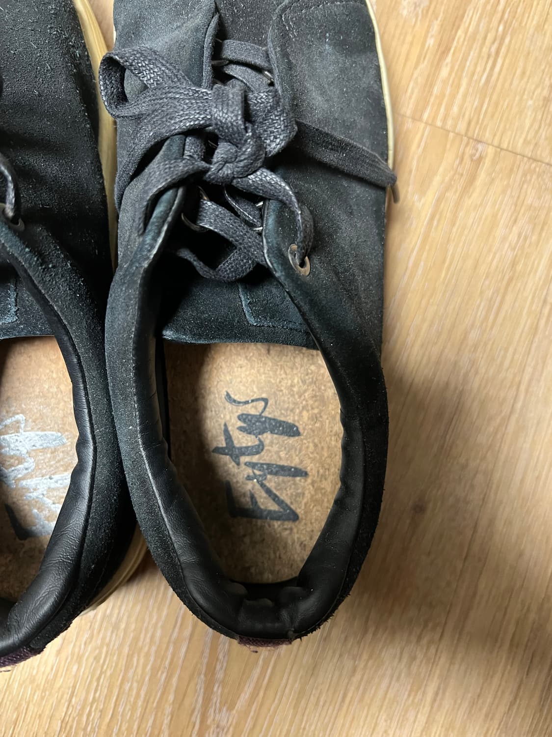 이티스 스웨이드 스니커즈 상품이미지4