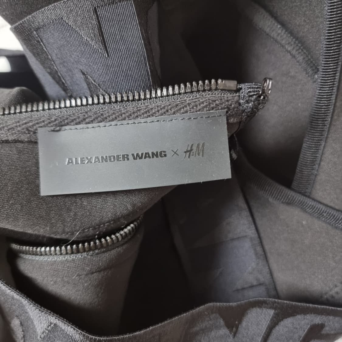 알렉산더왕 H&M 콜라보 원피스 (44) 상품이미지9