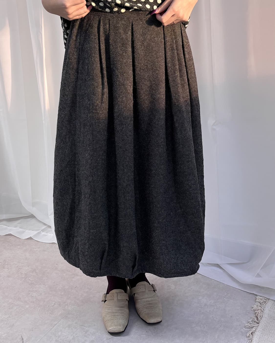 muji balloon tuck wool skirt 상품이미지8