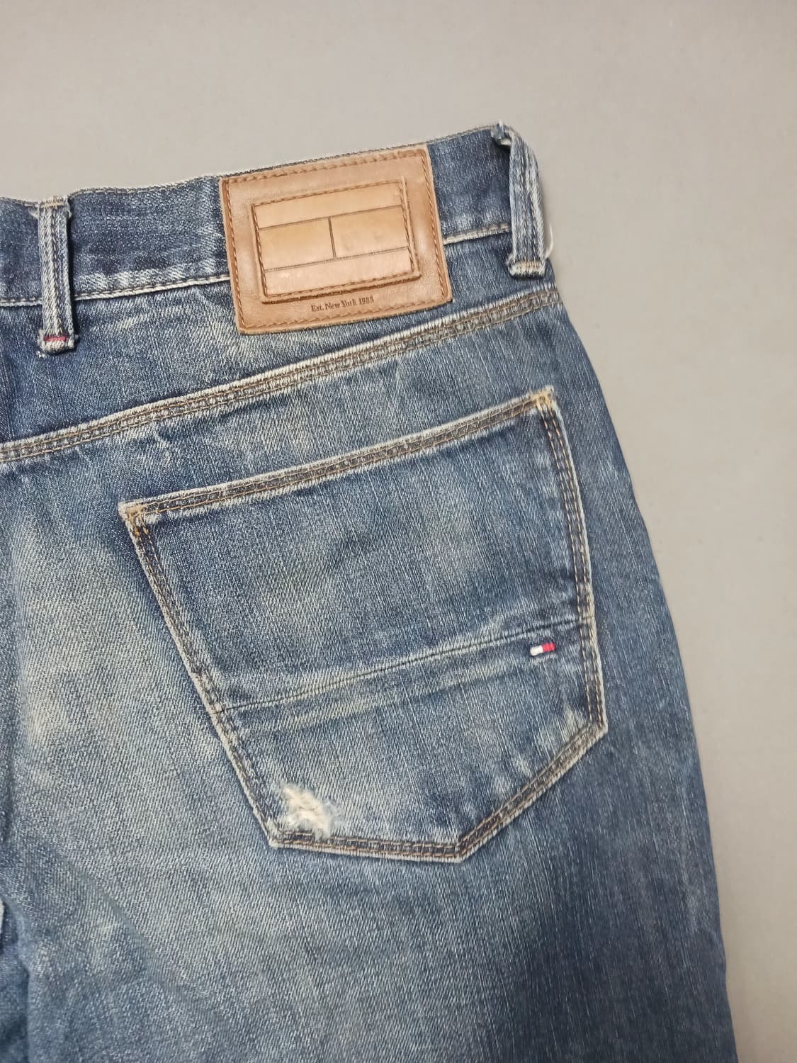 [32] 타미힐피거 빈티지워싱 보스턴 슬림진 청바지 상품이미지9