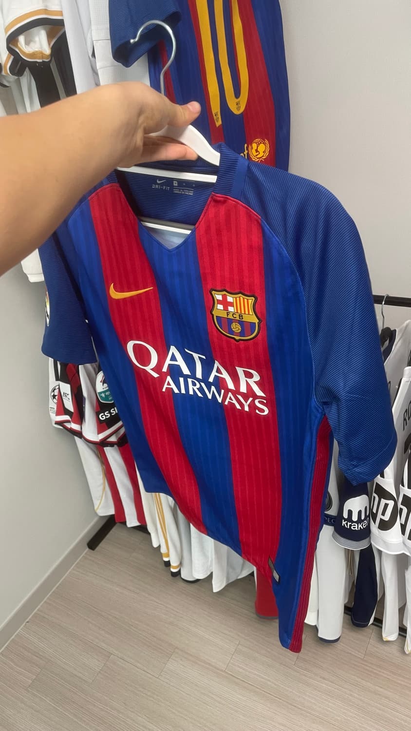16-17 바르셀로나 네이마르 유니폼  상품이미지4