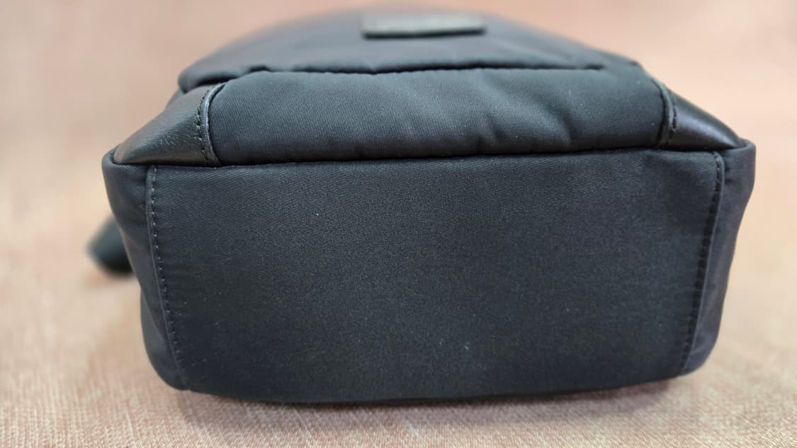 [정품] 아이더(EIDER) 블랙 로고 슬링백 / 상태 최상 / 남녀공용 상품이미지5