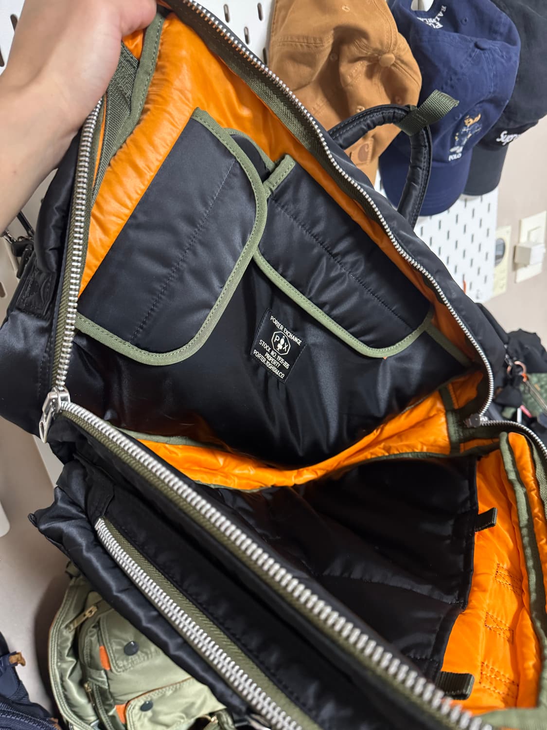 요시다포터 px탱커 3way 리콘백과 별매 스트랩 판매합니다 상품이미지3