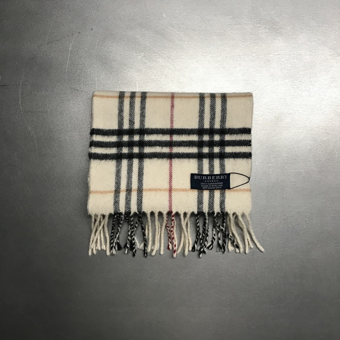버버리 정품 캐시미어 머플러 아이보리 상품이미지2