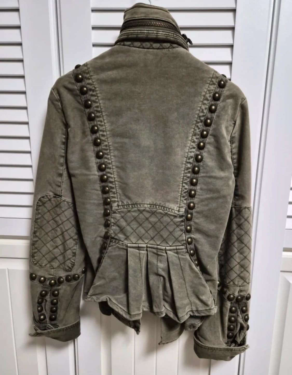 쟈딕앤볼테르(Zadig & Voltaire)스터드 밀리터리 자켓 상품이미지3