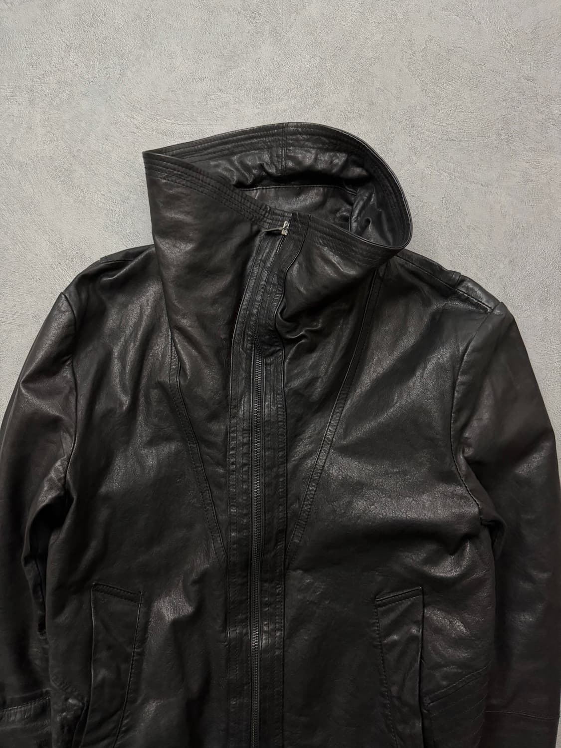 코데즈컴바인 하이넥 램스킨 자켓 상품이미지3