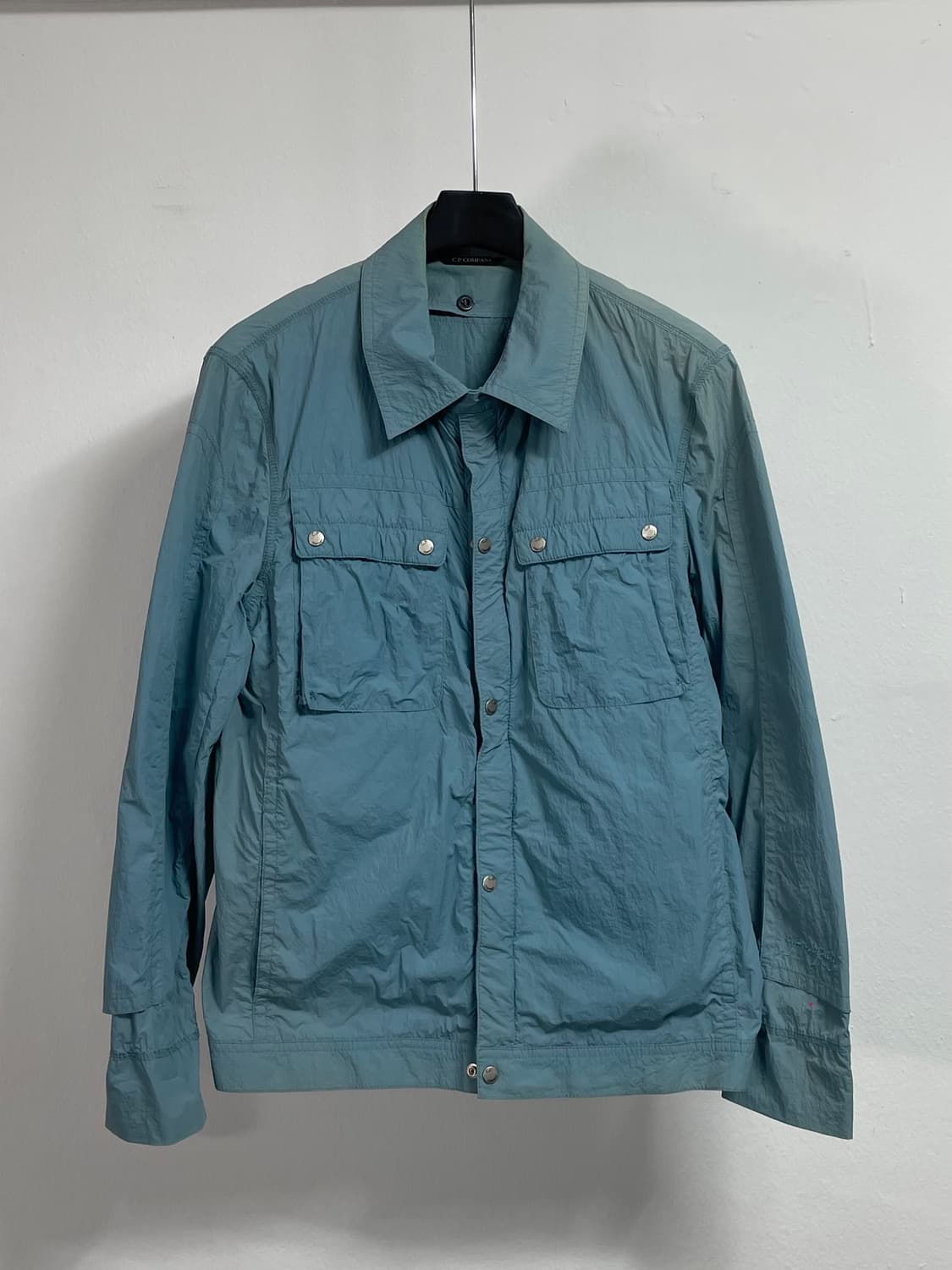 CP컴퍼니 스카이블루 나일론 집업 자켓  (on.607) 상품이미지1