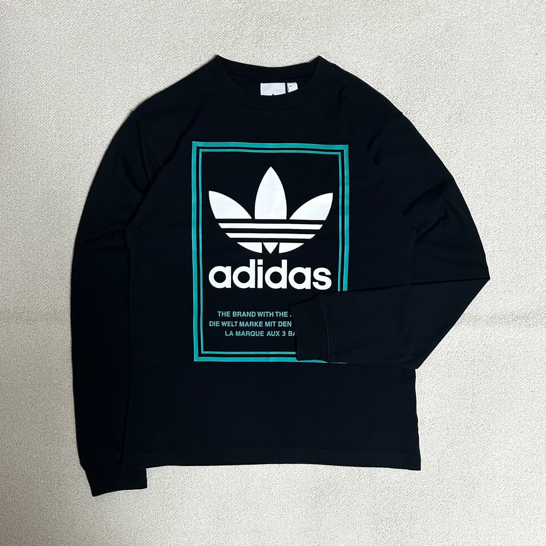 아디다스 텅 라벨 롱슬리브 상품이미지1
