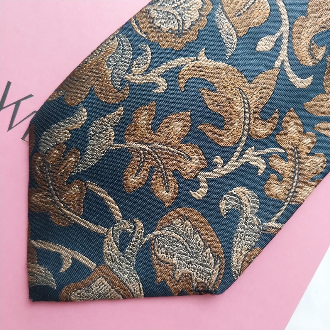  입생로랑 네이비 플라워 자카드 넥타이 9cm A+~A등급 K2457 상품이미지5