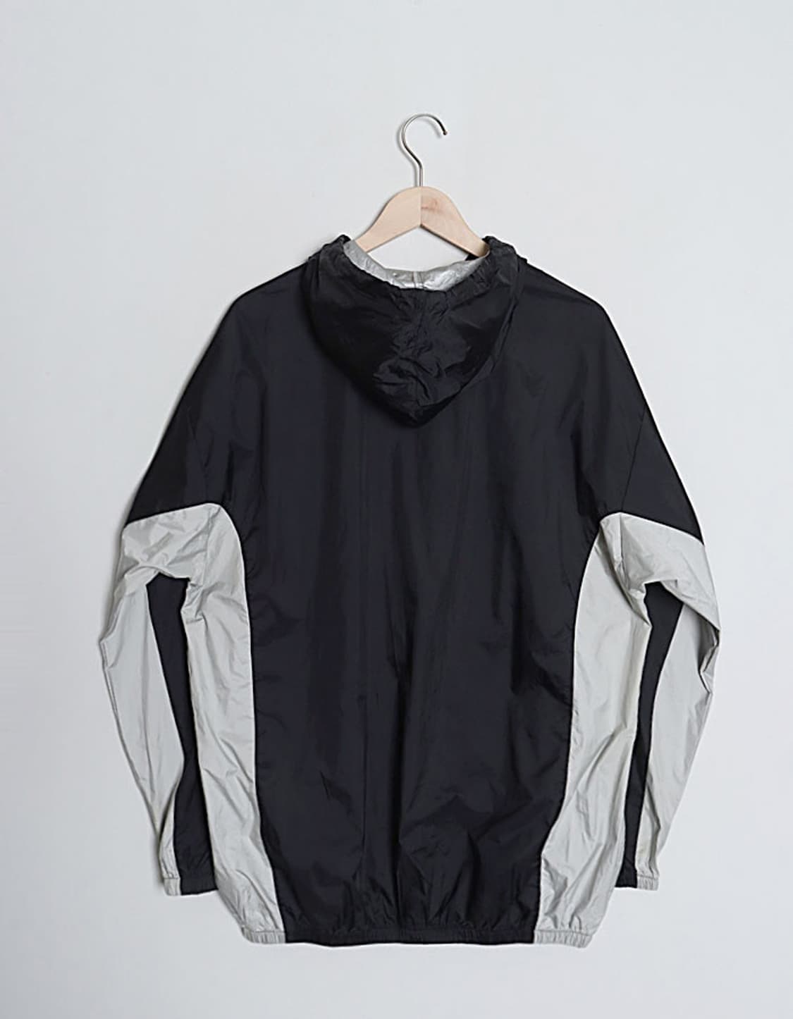 MIZUNO Hooded Wind Pullover 상품이미지7