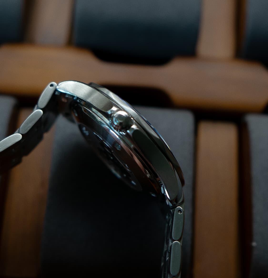 오메가 씨마스터 300 청판 41mm 쿼츠 시계 상품이미지3